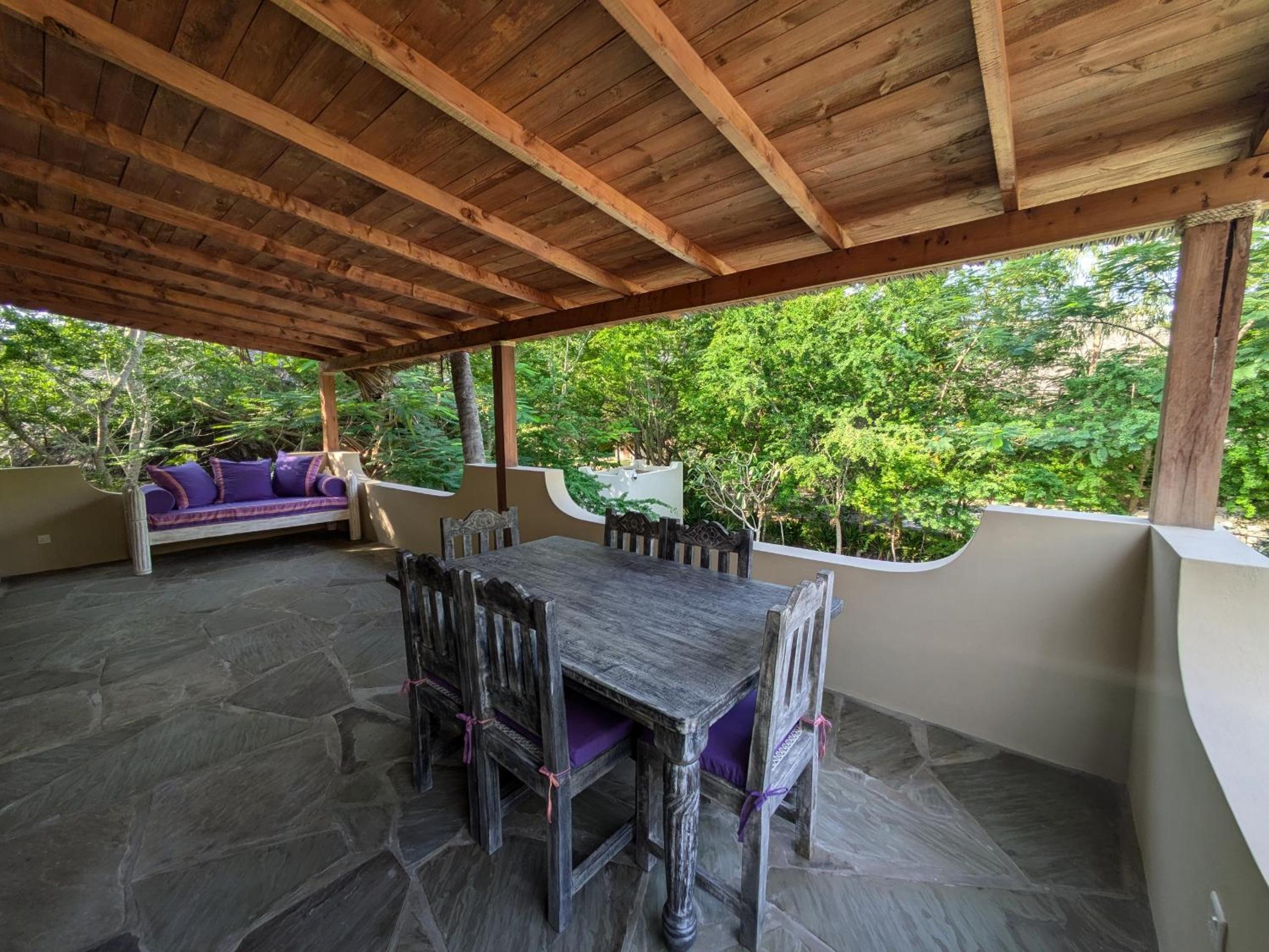 Bahari Mbili, comfortable apartments within walking distance to the beach view 5