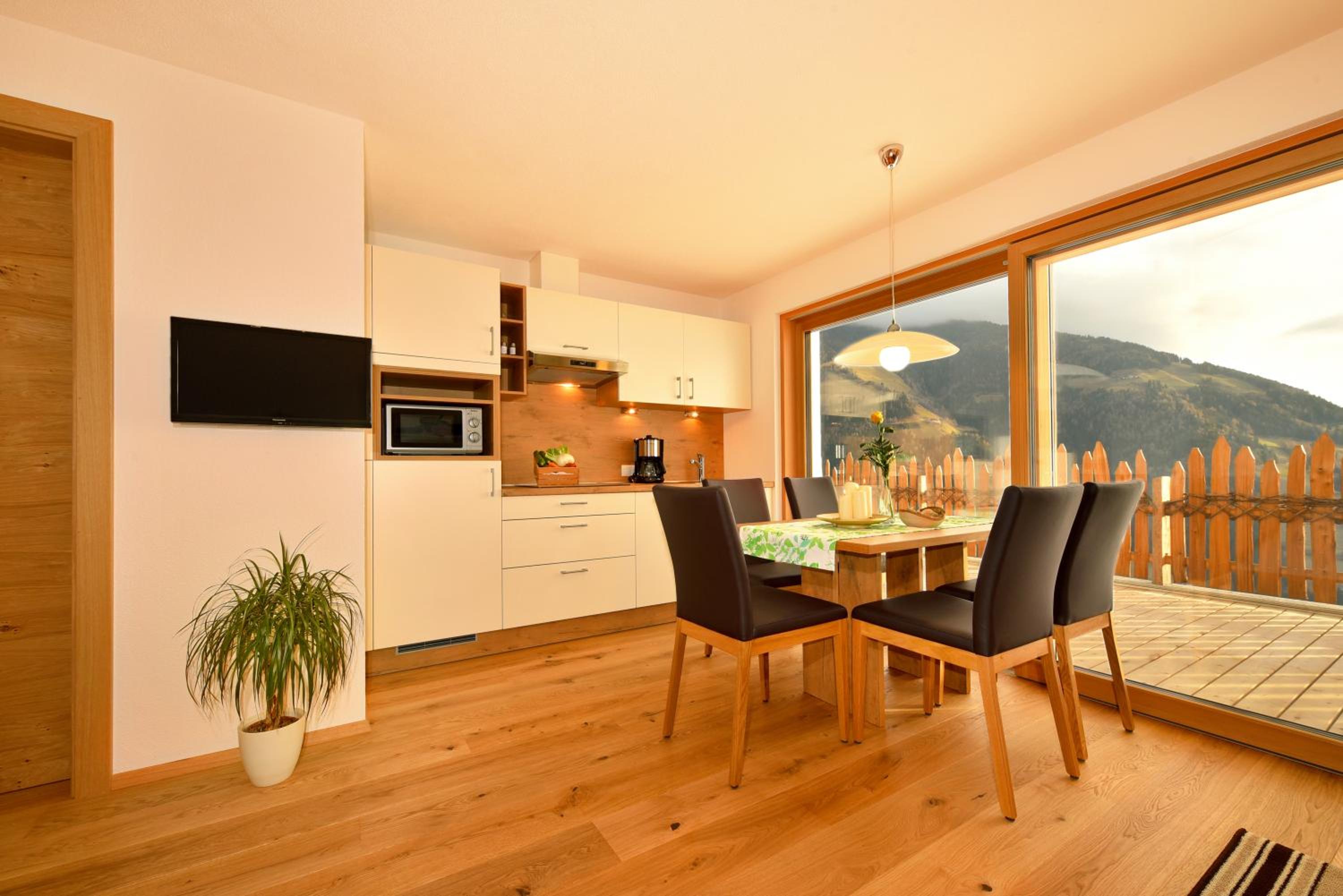 Tratterhof Apartments view 2