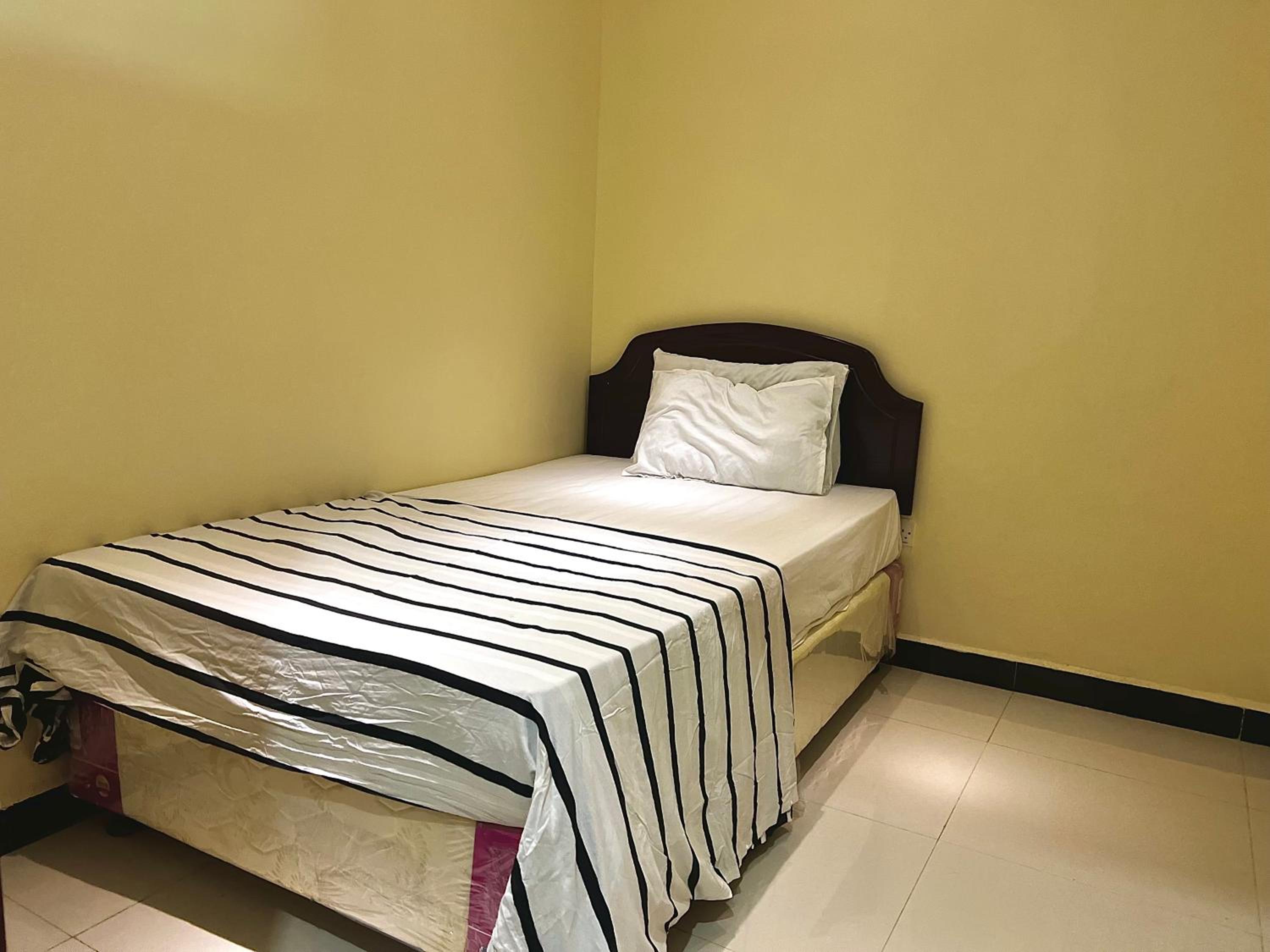 Spacious 2 Bedroom Ocean View Apartment
