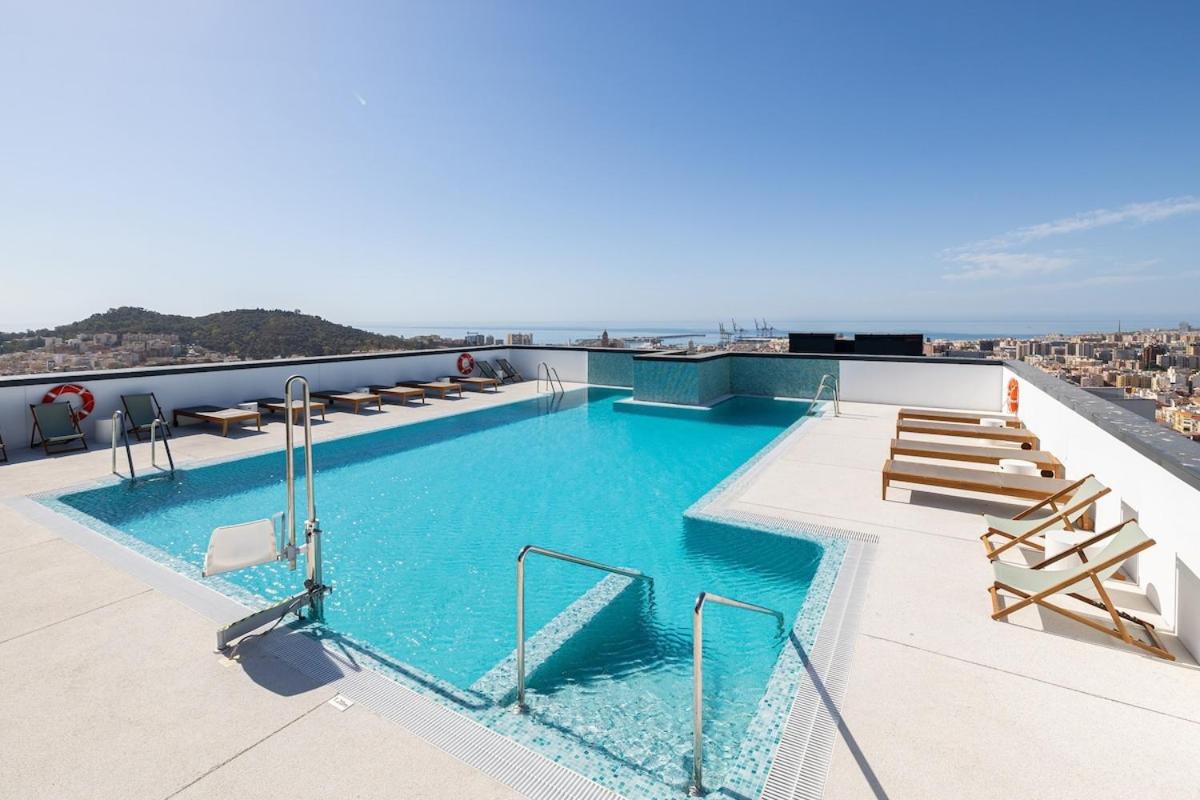 Malaga from the heights photo 2