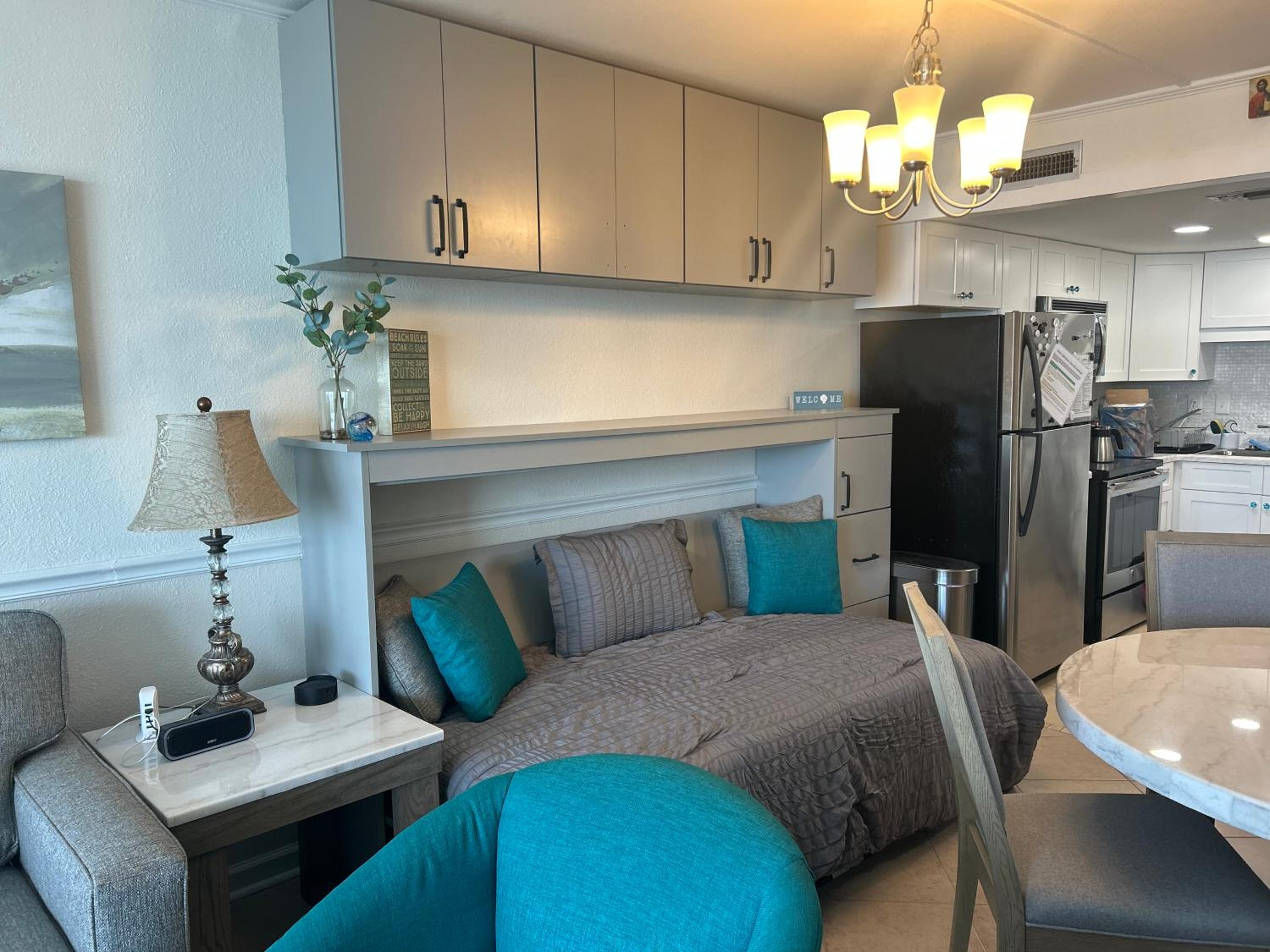 LUXURIOUS Oceanfront Condo, 1 bedroom-2 bath, Sleeps 4, indoor and outdoor pools, Waters Edge-Garden City-Murrells Inlet SC -NO PETS view 3