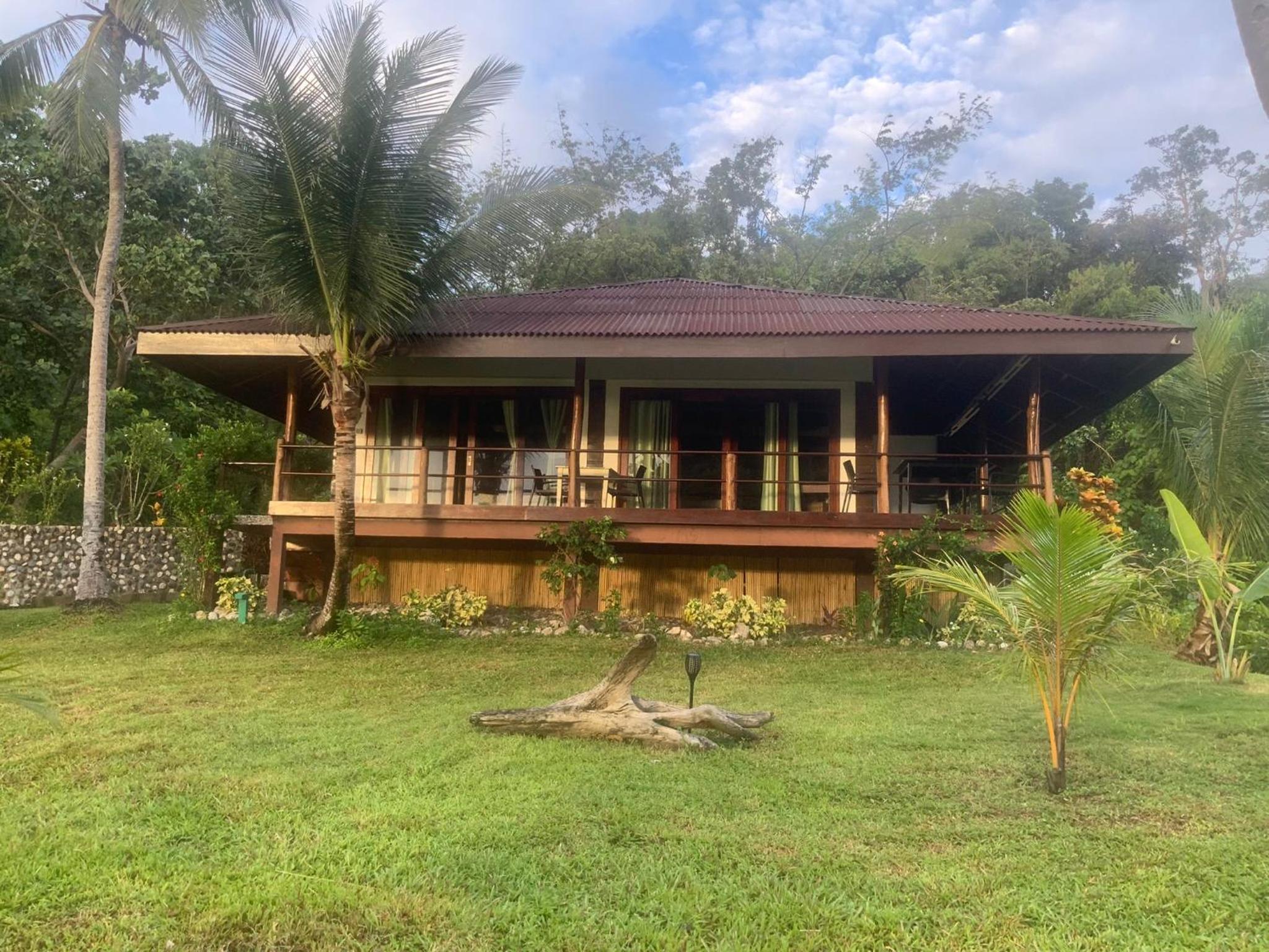 Elnido TERRA NOVA BEACH RESORT Sunset Villa view 4