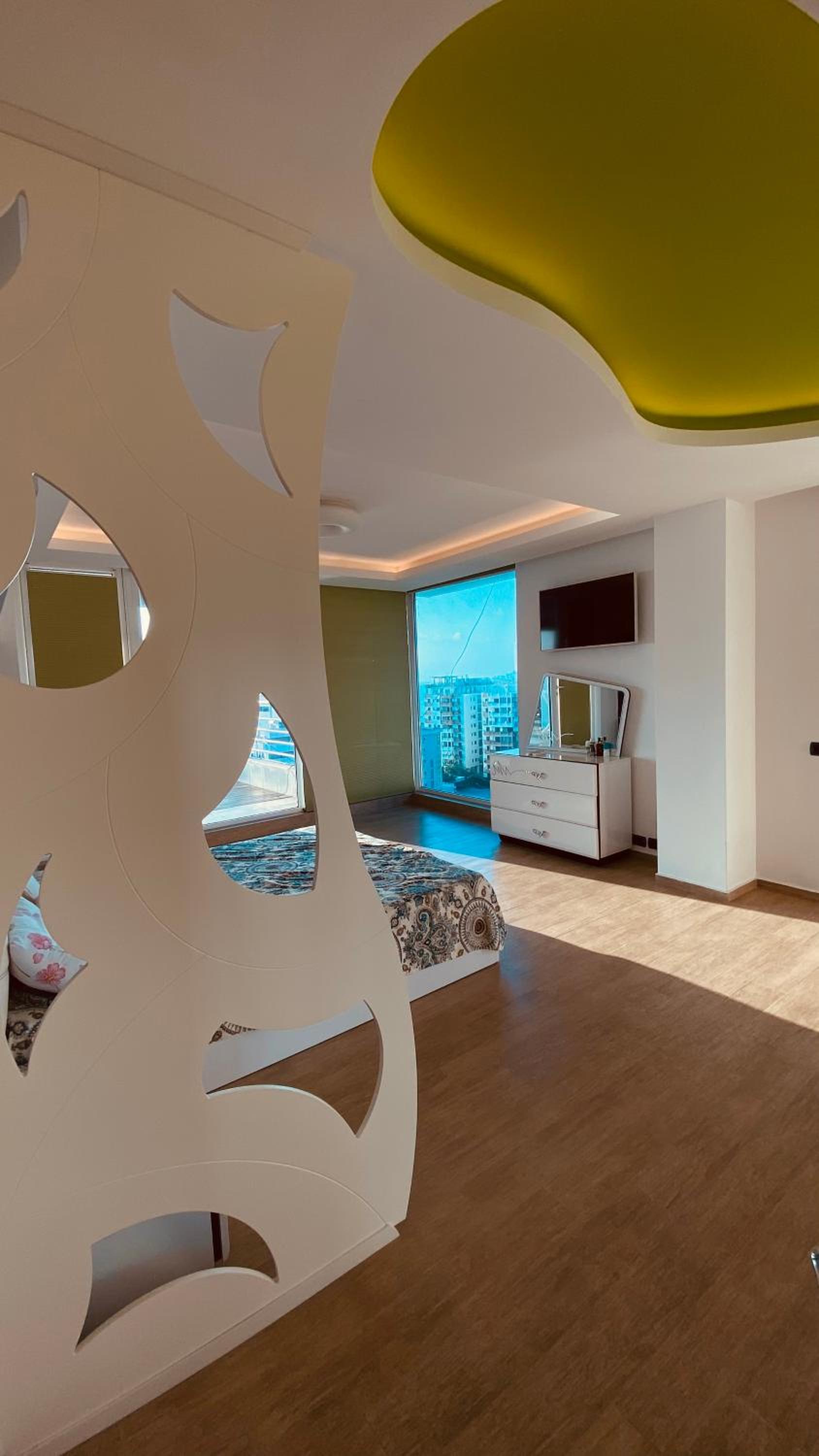 Irinnix Guest House