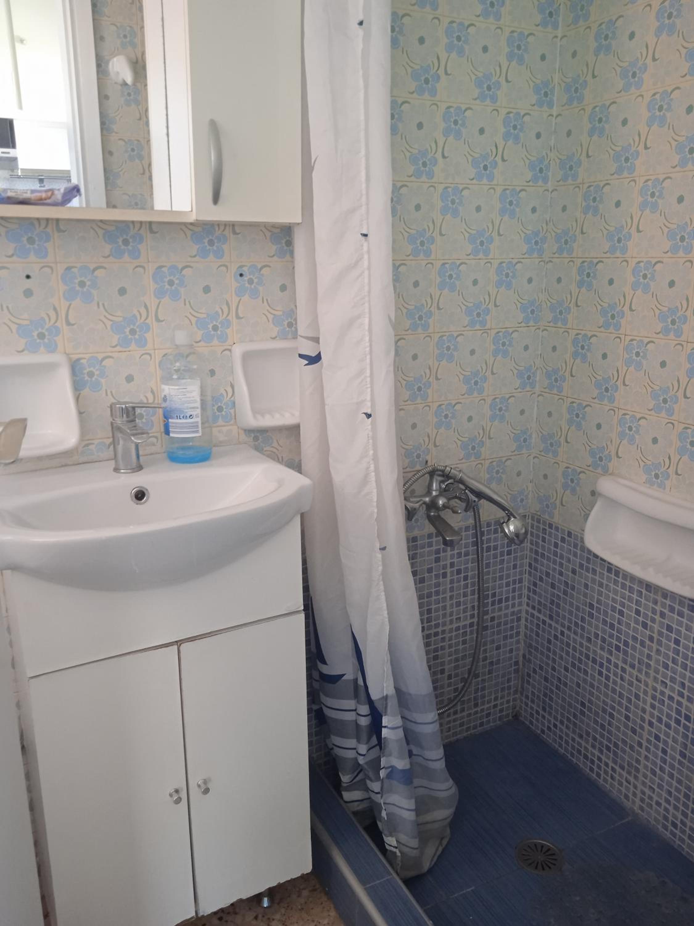 Casa d Irene - 5th Floor, Balcony Views, Metro Steps Away photo 2