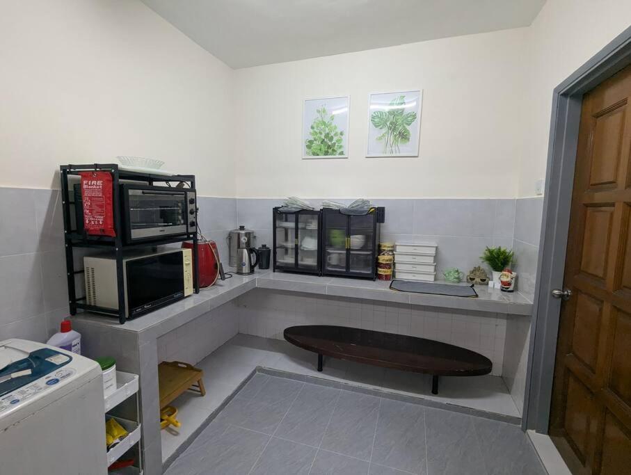 4-15pax Sawatt Homestay at Subang - Entire House - 5mins to Sunway - SJMC photo 7