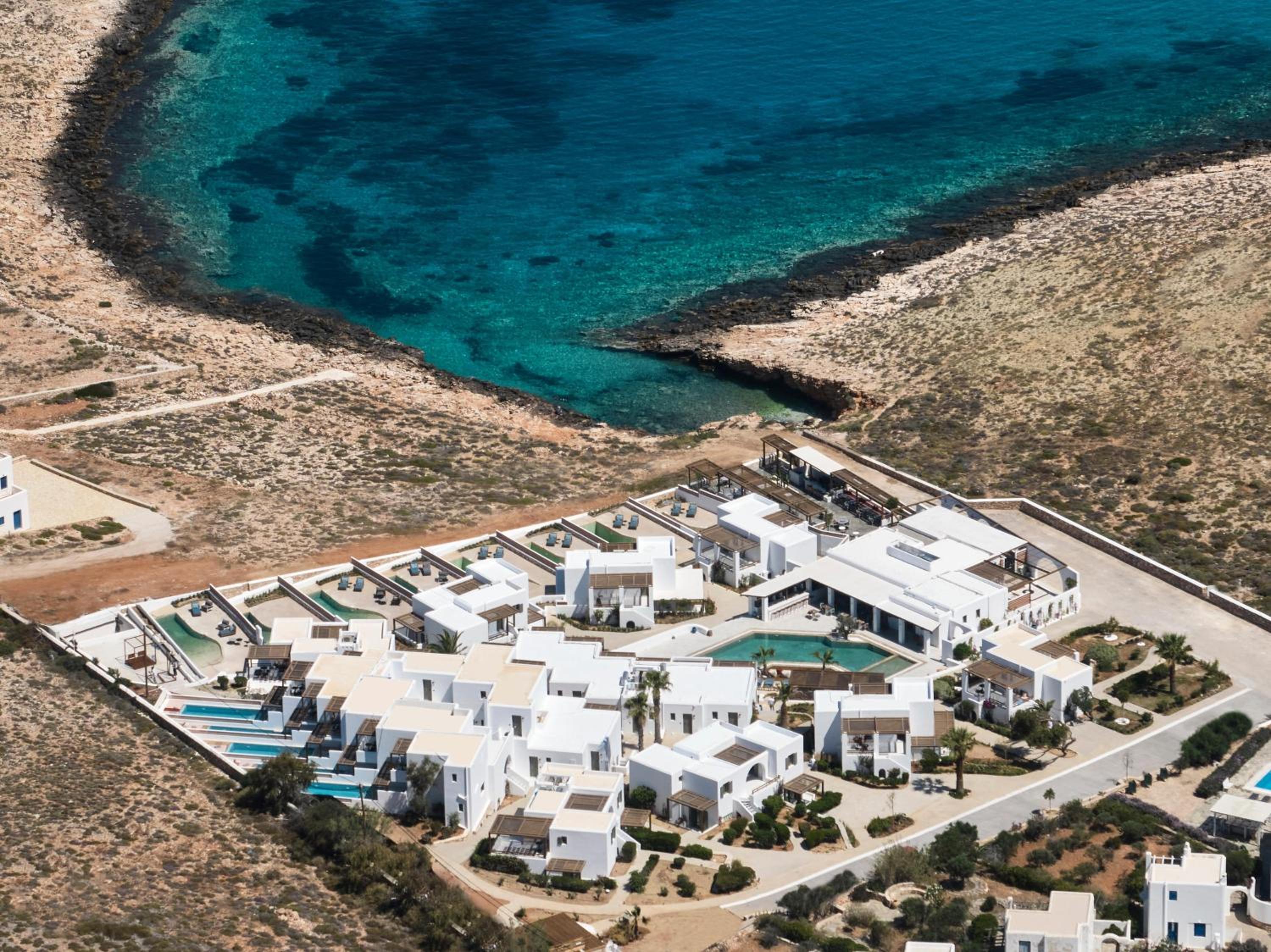 Hotel Andronis Minois - Image 1