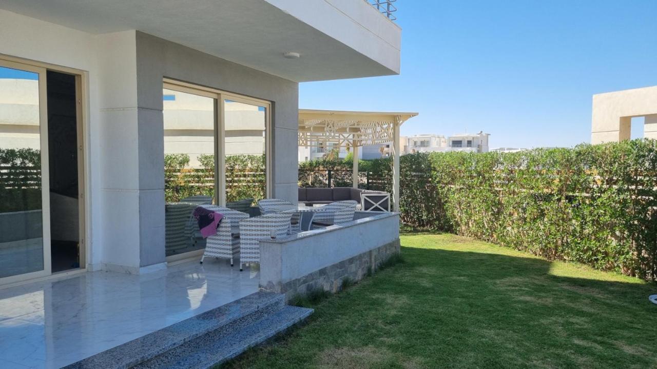5BR Villa with private Pool view 4