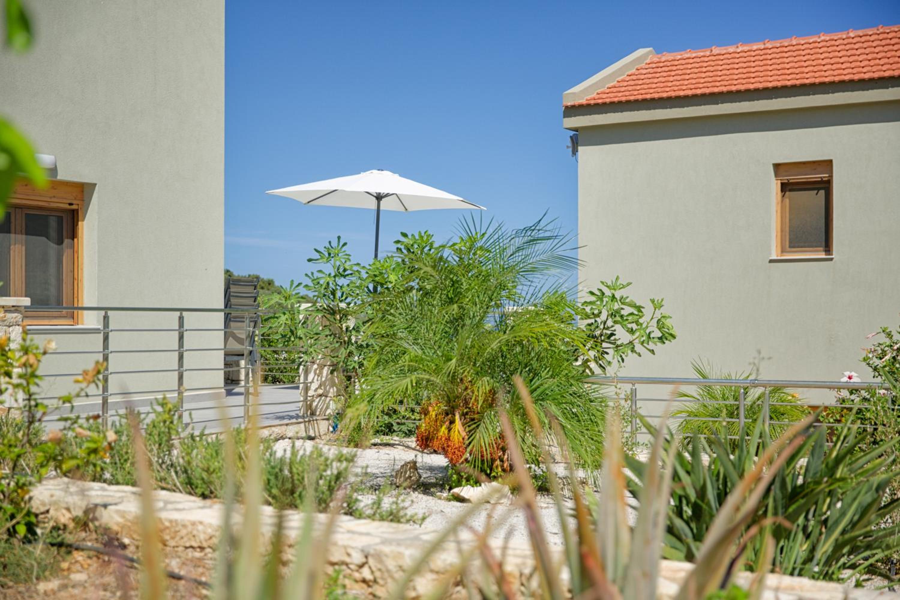 Aspro Apartments