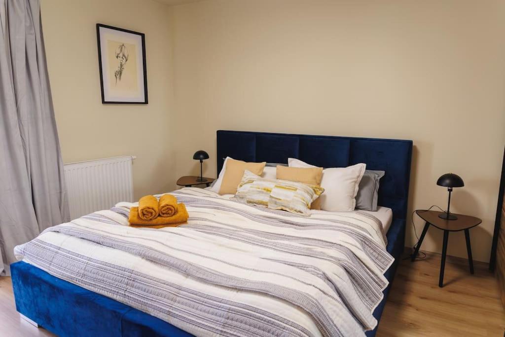 Beautiful apartment old town Arkadenhof