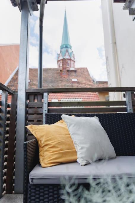 Beautiful apartment old town Arkadenhof