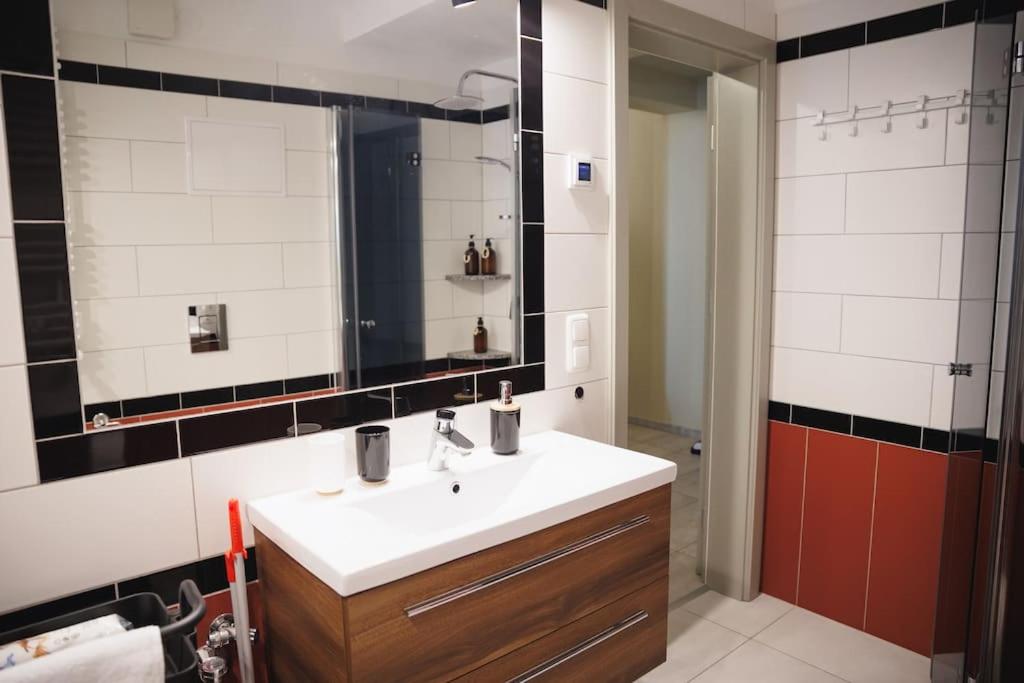 Beautiful apartment old town Arkadenhof