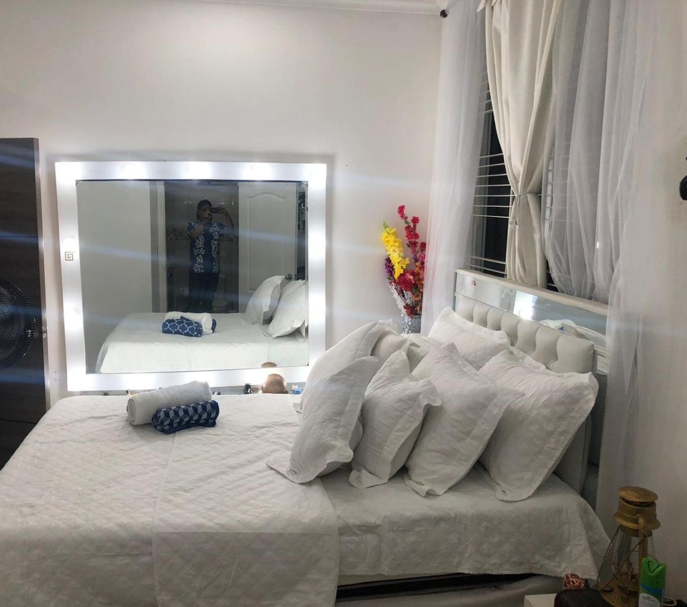 Apartamento Piso 9 Vista al Mar