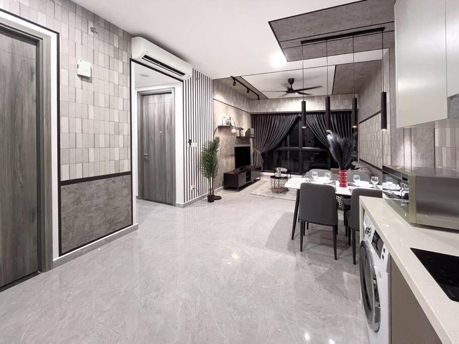 Urban Comfort 2BR Agile Bukit Bintang By RumaBnB