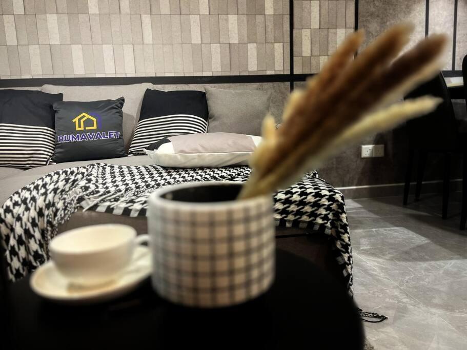 Urban Comfort 2BR Agile Bukit Bintang By RumaBnB