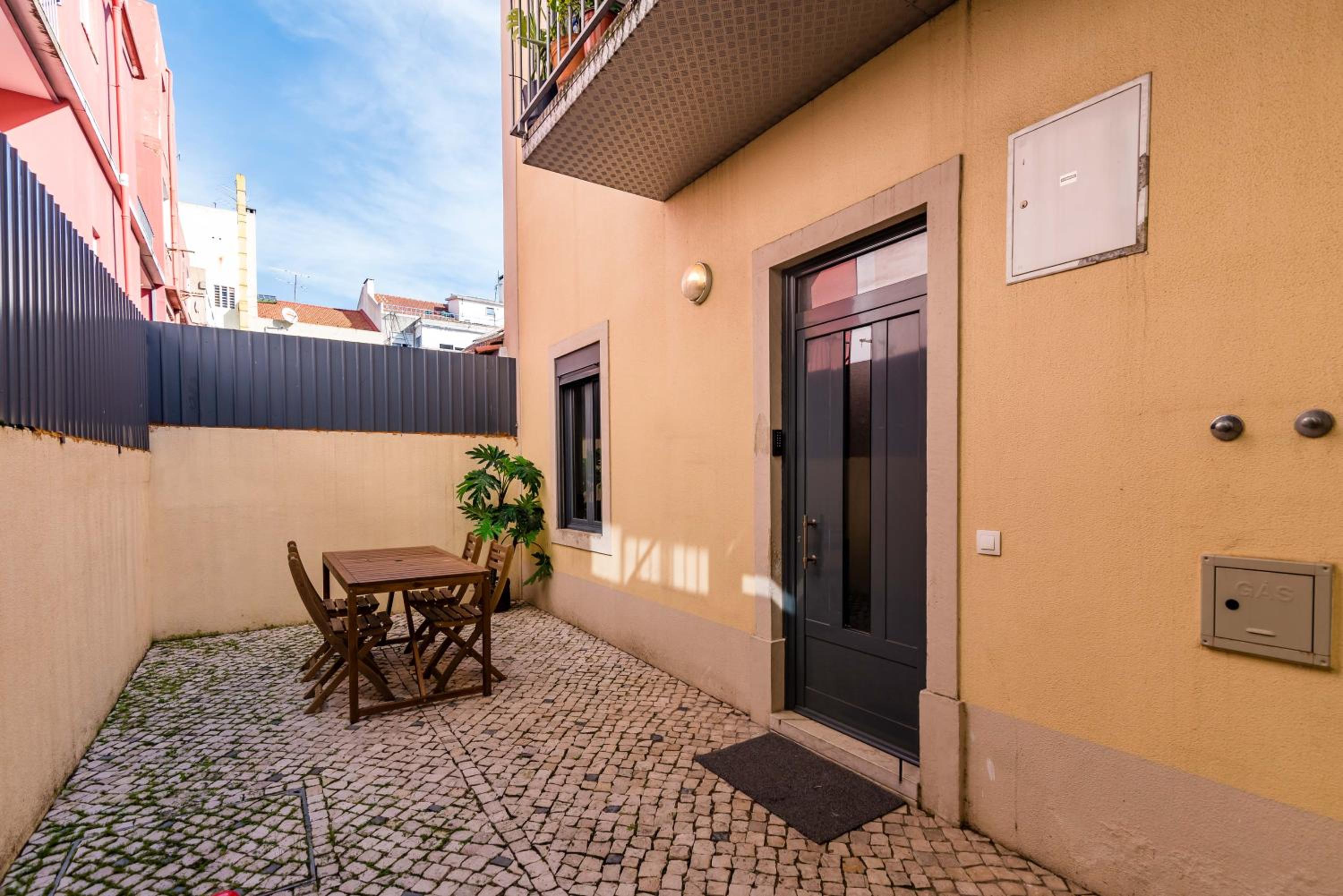 Go Native Lisbon - VIP CITY view 2