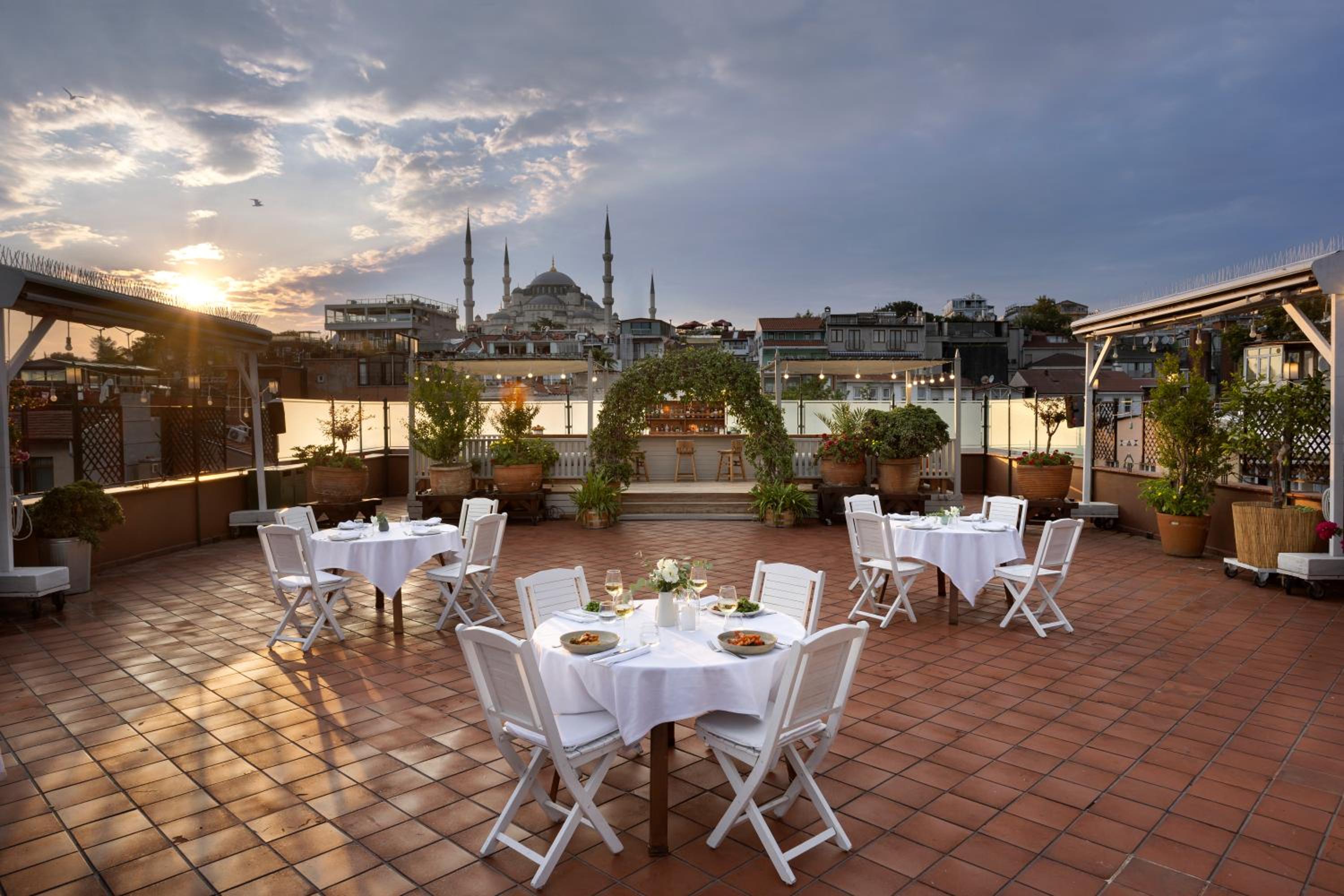 Armada Istanbul Old City Otel - Image 20