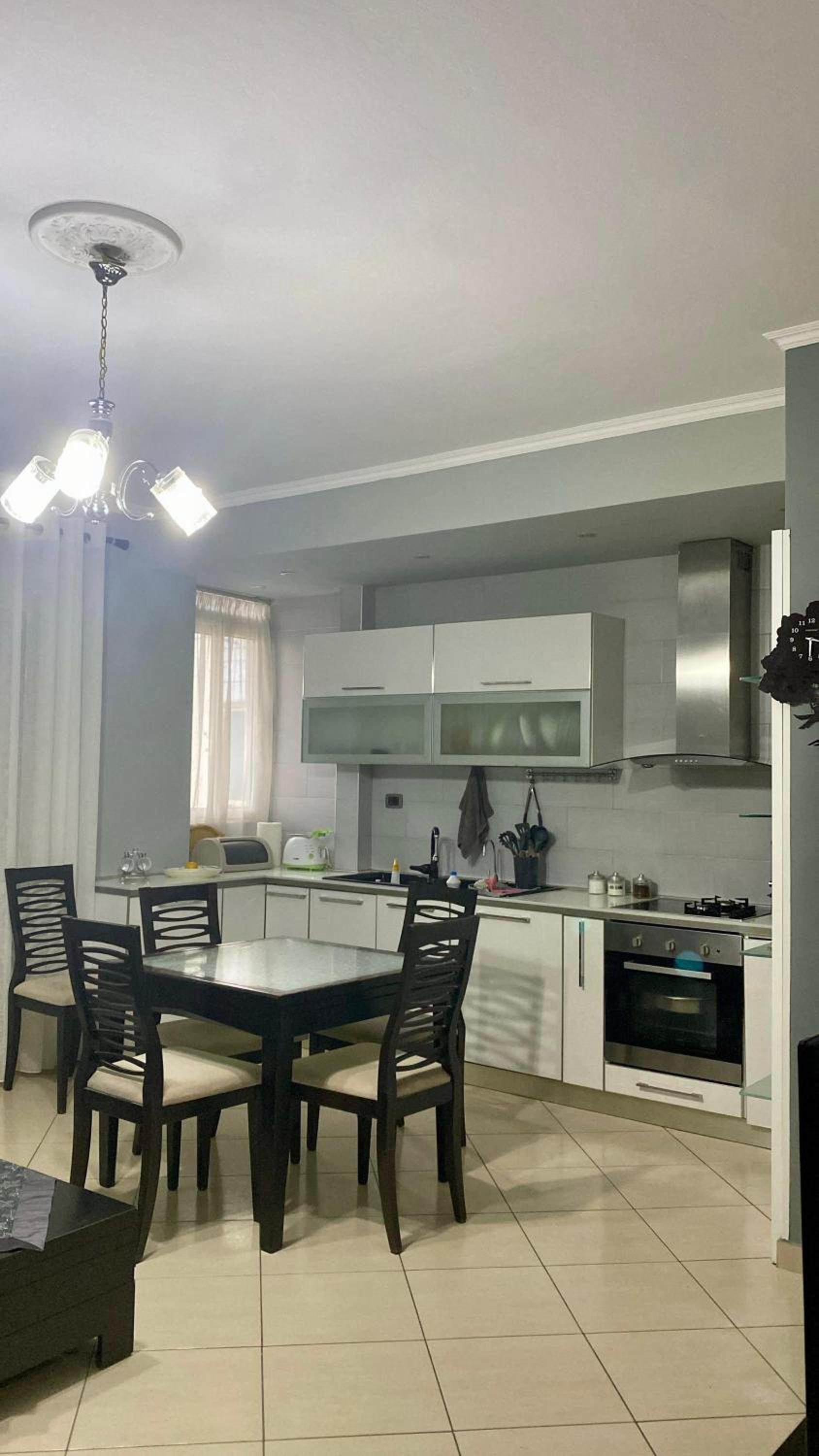 Vlora Apartment Vibes