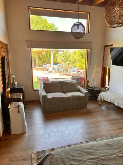 Hermosa casa familiar con vista a la Campana