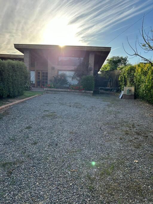 Hermosa casa familiar con vista a la Campana