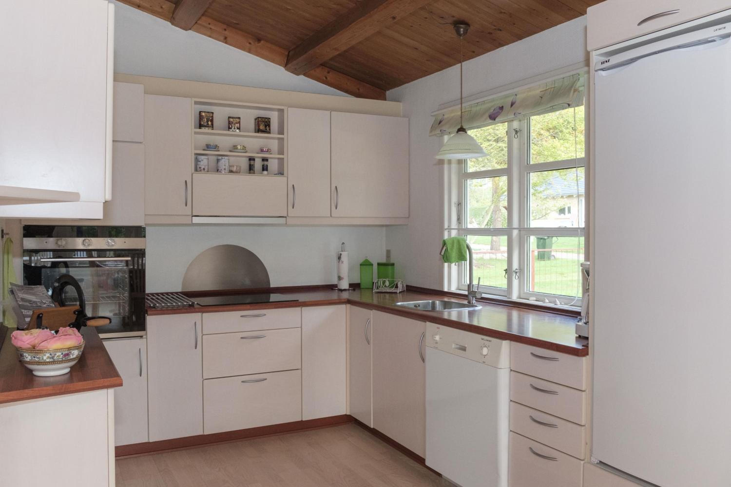 Awesome Home In Ebeltoft With 3 Bedrooms And Wifi view 2