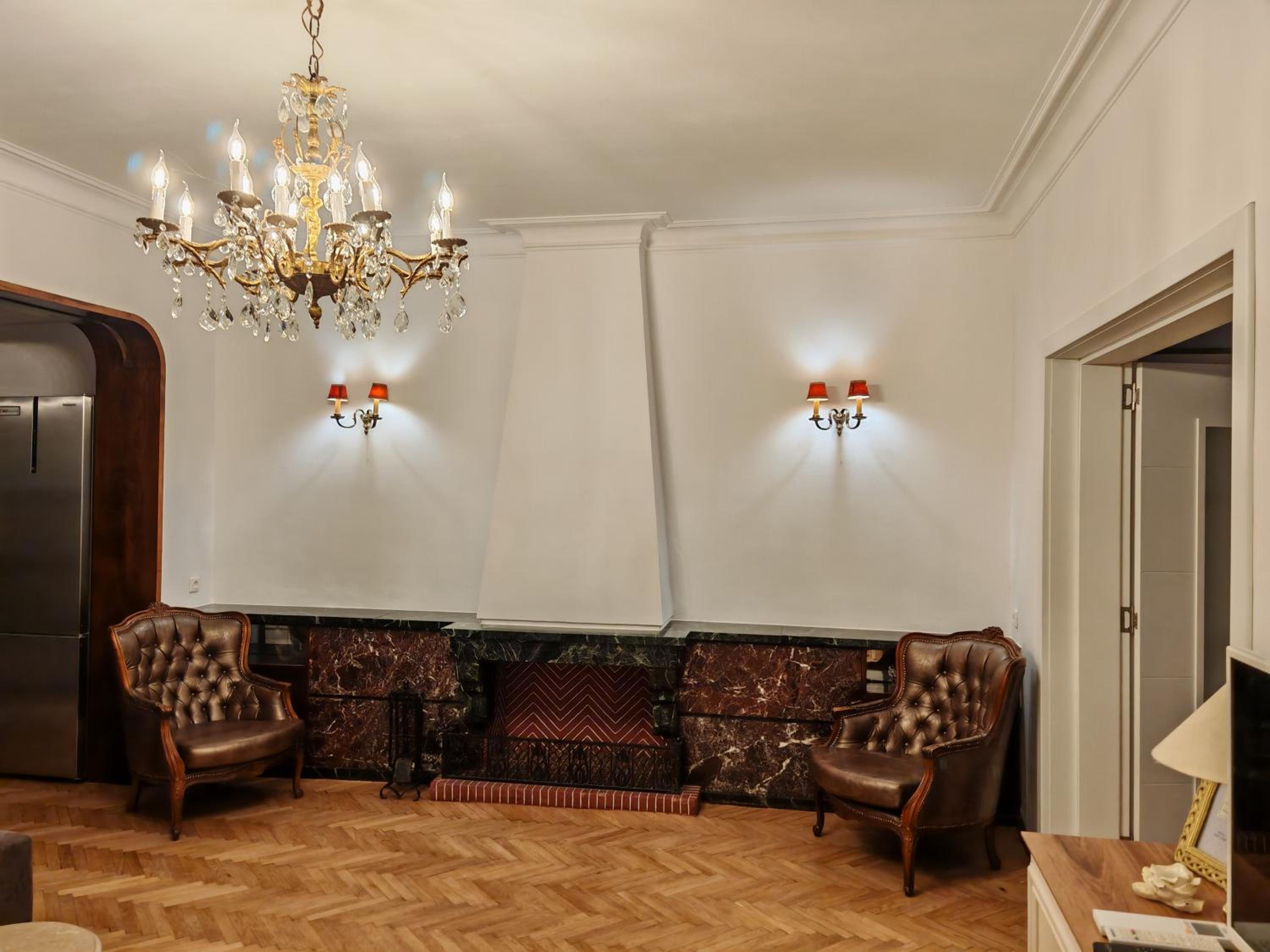 Apartament 86