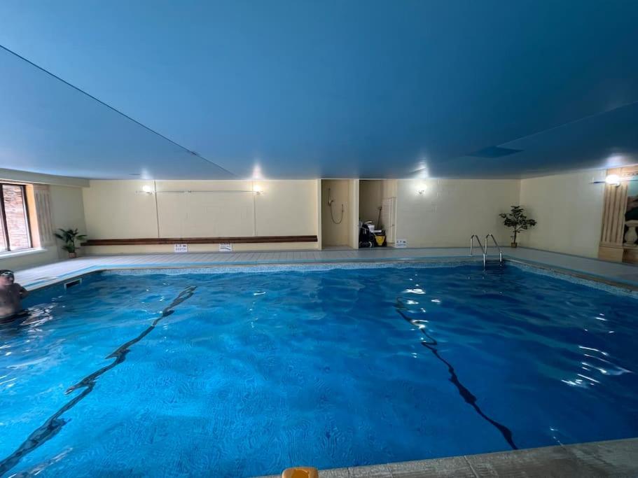 3 bedroom barn conversion with swimming pool, tennis court and more! view 4