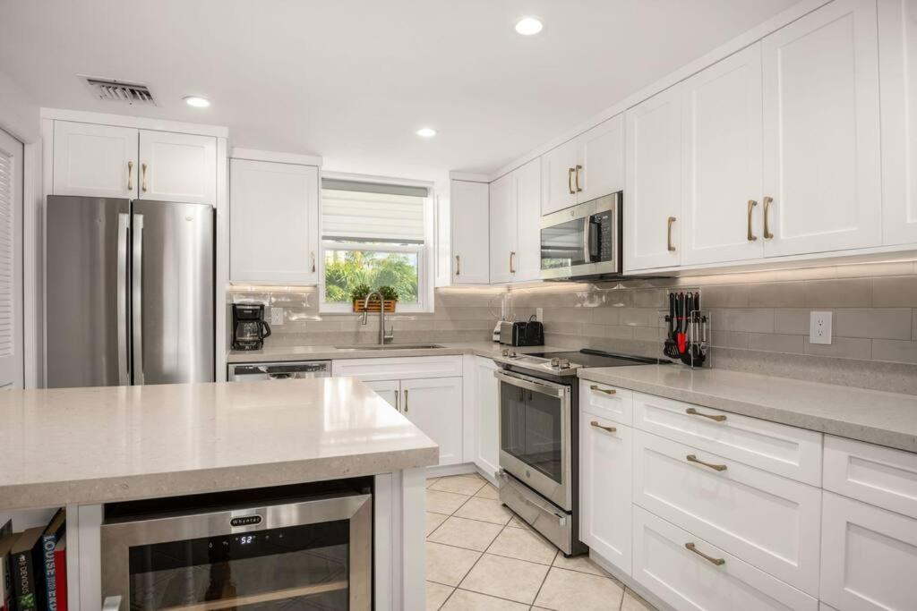 Exquisite Yacht Club Townhome