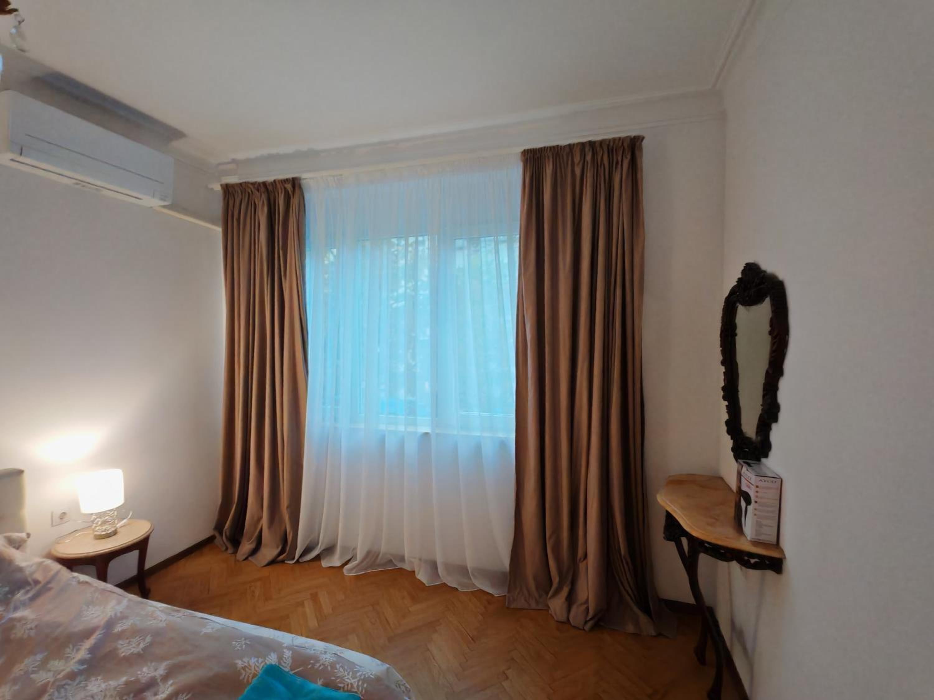 Apartament 86