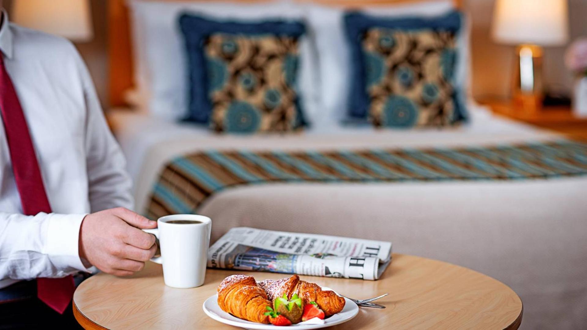 Limerick Vacations - Great National South Court Hotel - Property Image 2