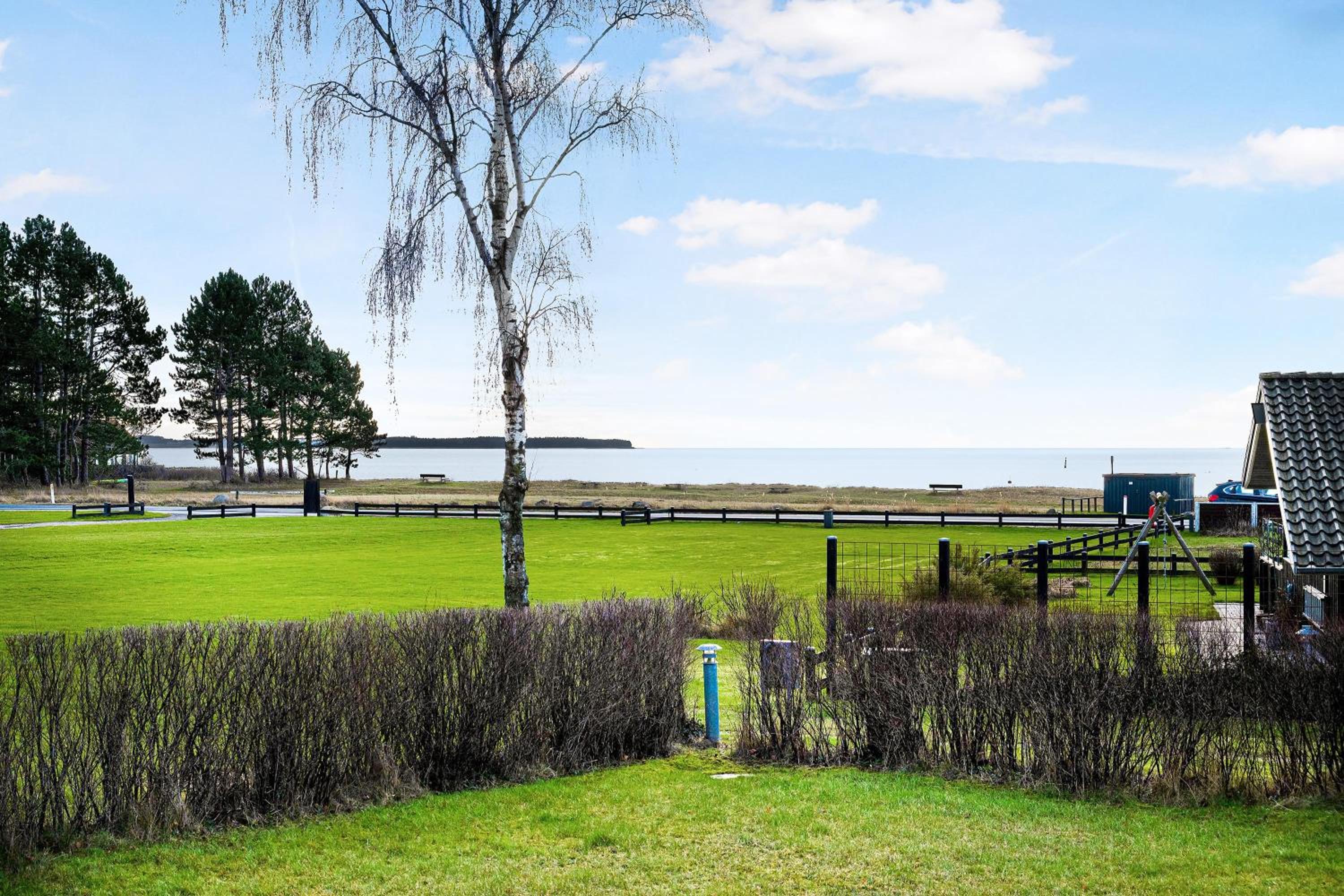 Flot Feriehus Med Udsigt Over Ebeltoft Bugten