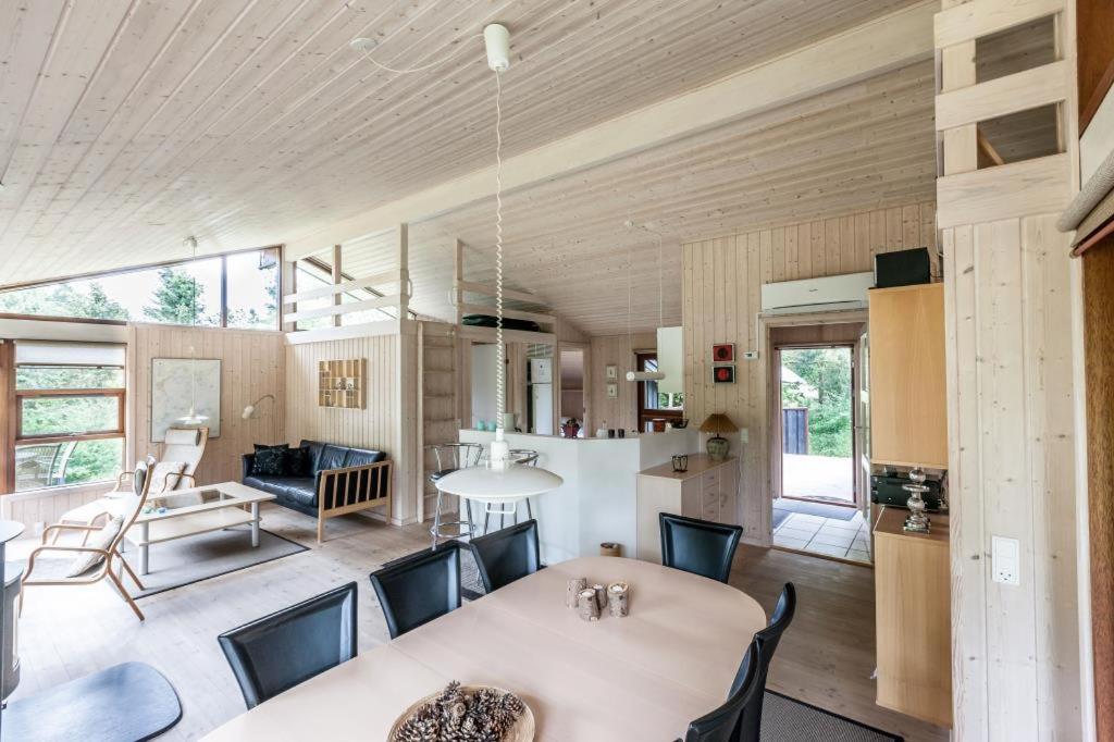 Amazing Home In Knebel With 3 Bedrooms, Sauna And Wifi view 2
