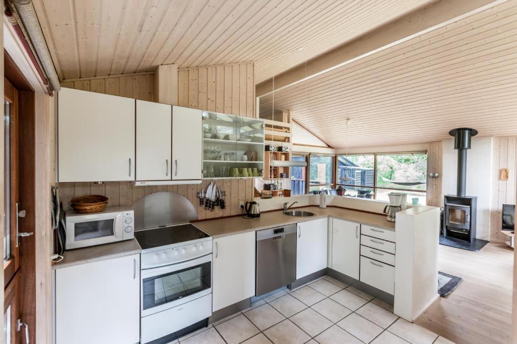 Amazing Home In Knebel With 3 Bedrooms, Sauna And Wifi view 4