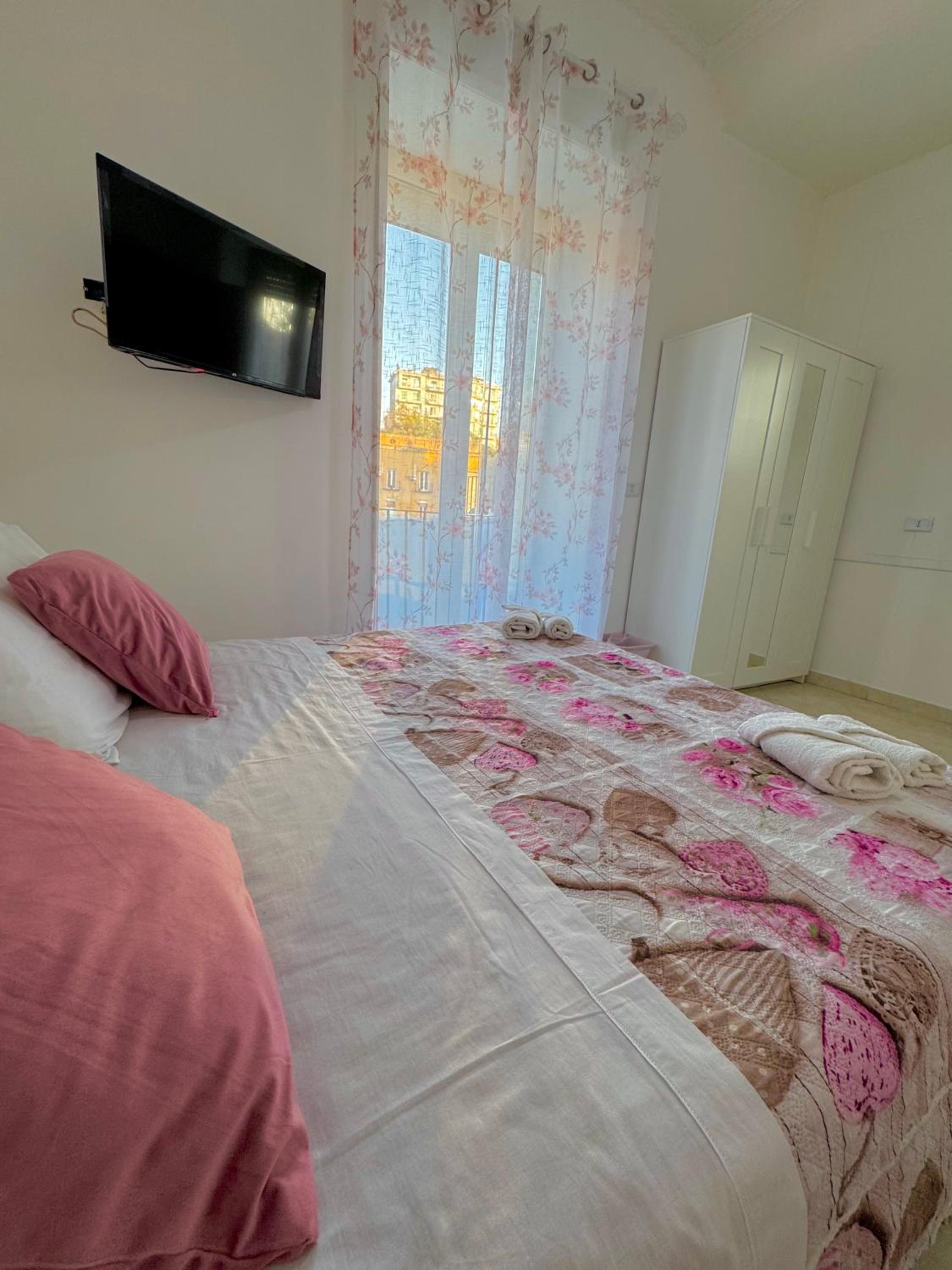 Naples Vacations - La Dimora di Ciro - Property Image 8