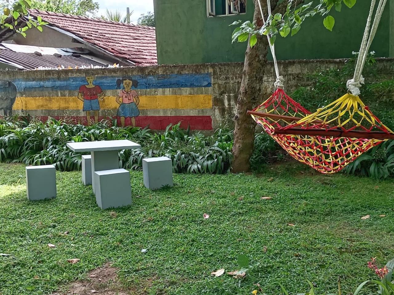 HiruSadu Leasure Pod