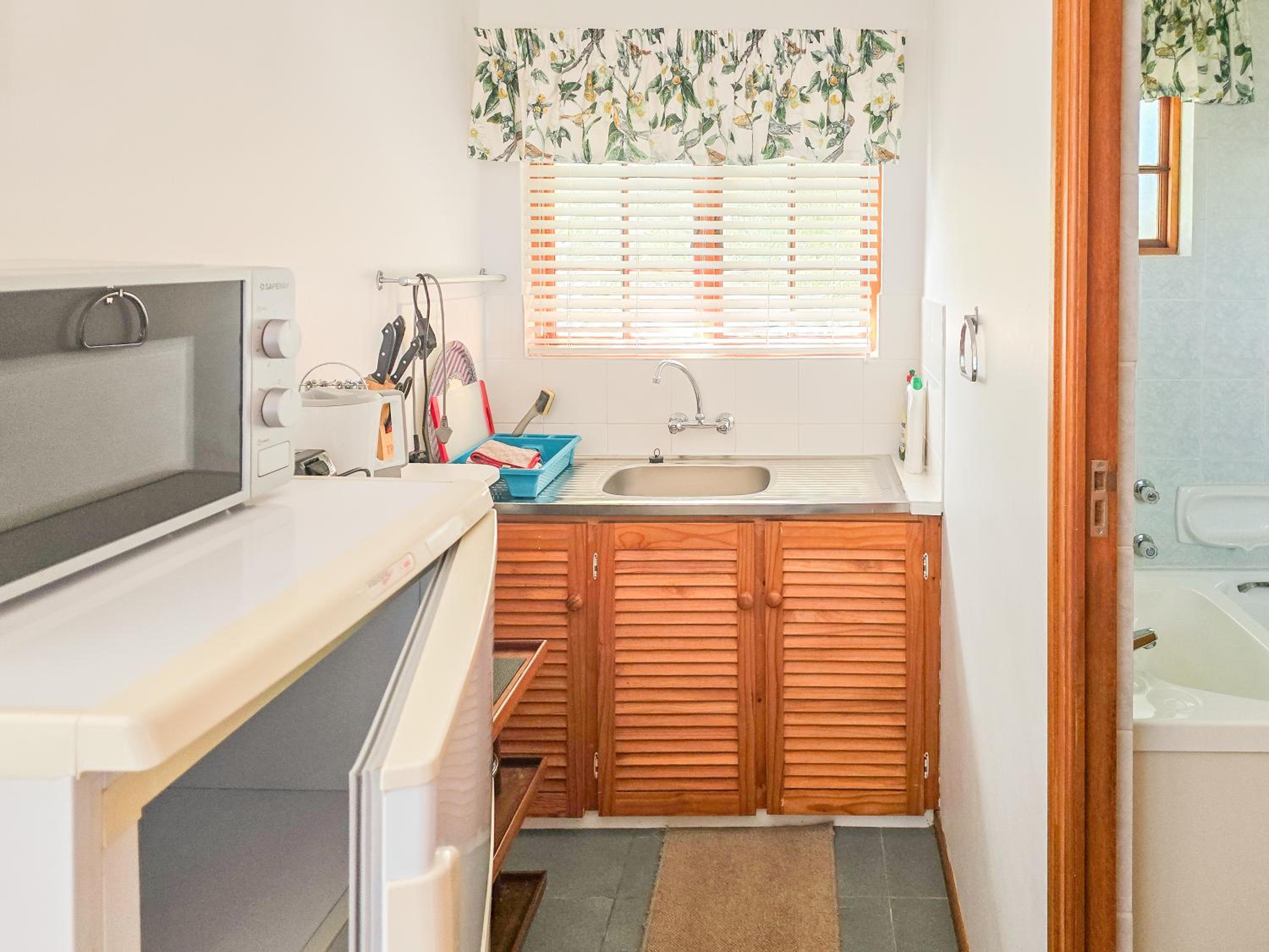 Honeybird Cottage - the Flat