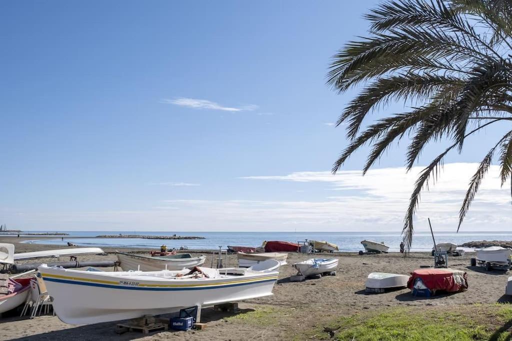 Beachfront studio, el Palo - TCM