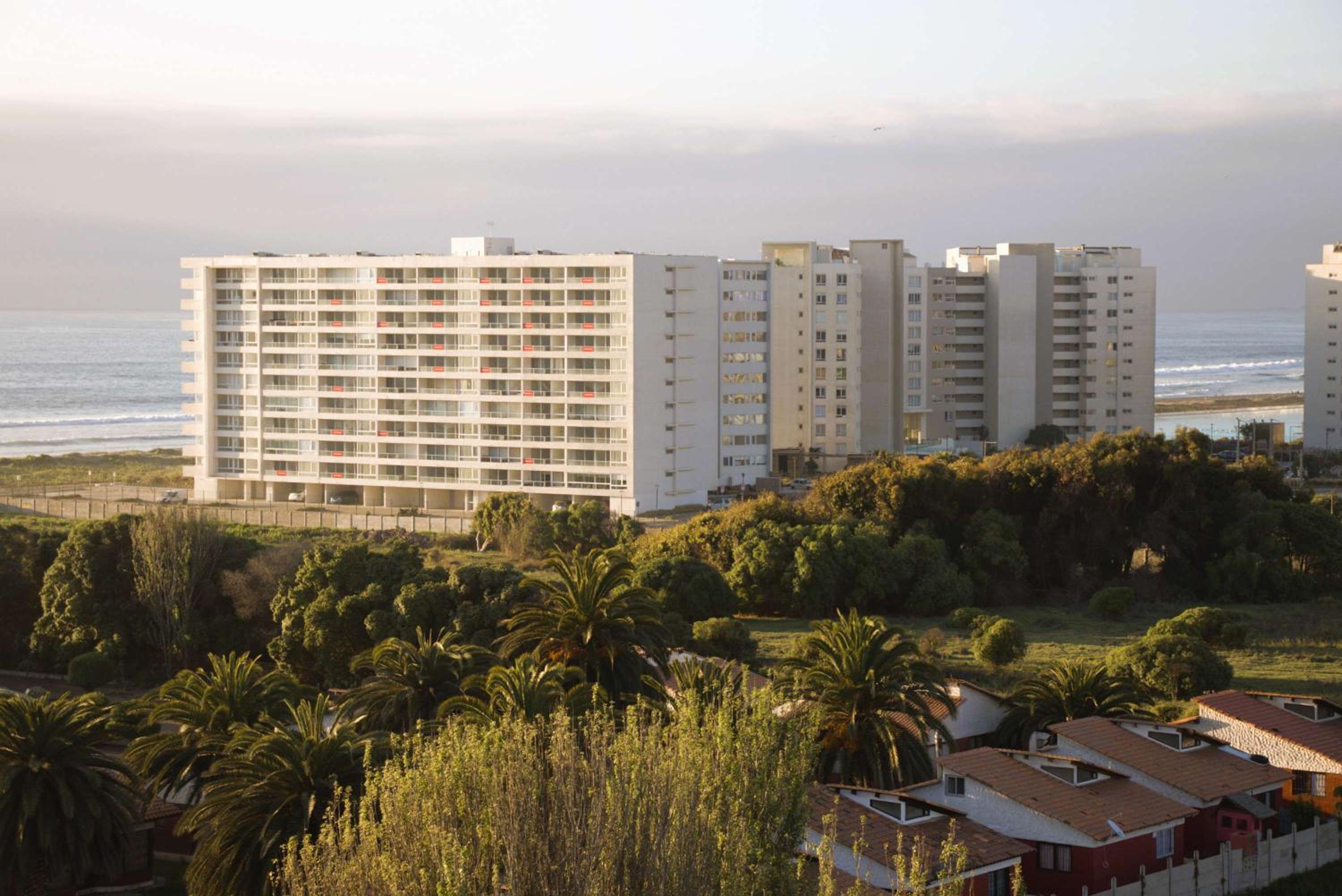 HOM l Serena Wifi Parking Mar Costanera Piscina