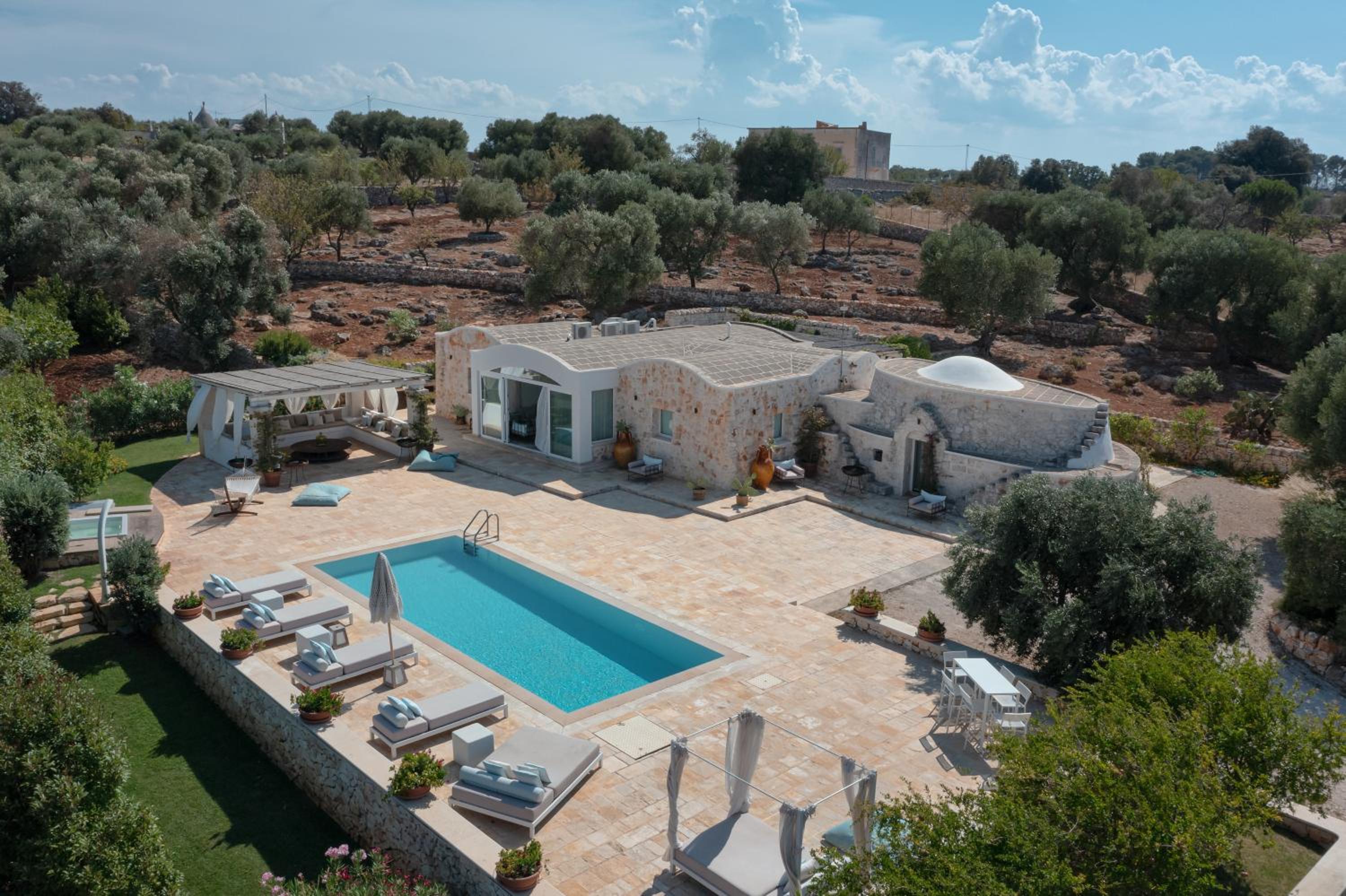 Trullo delle Rondini