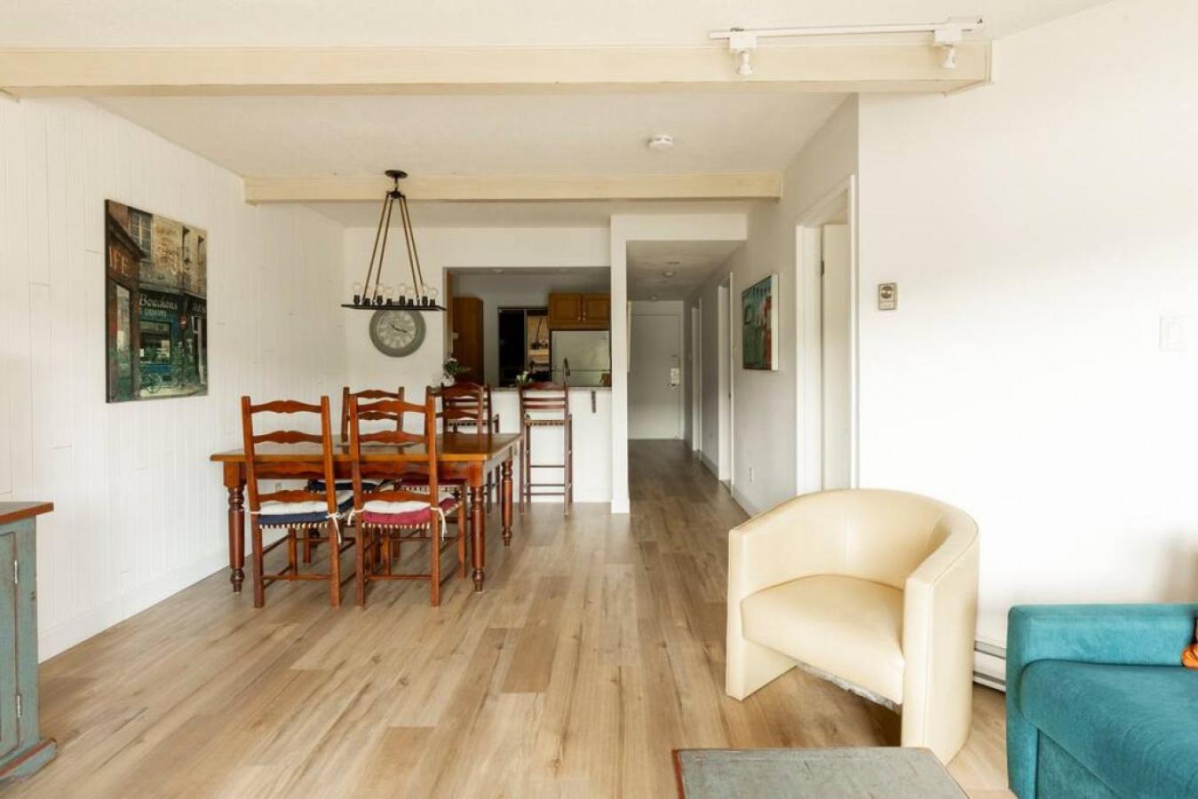 InstantSuites- The Mountain Lake house