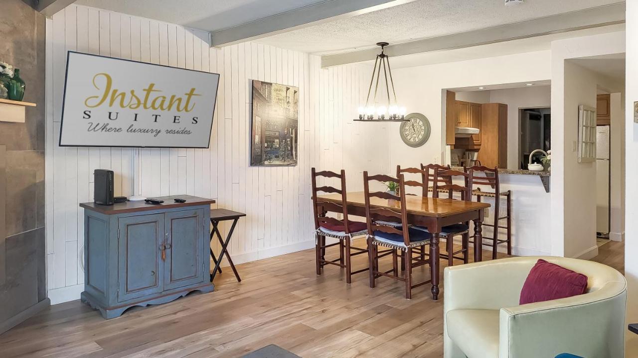 InstantSuites- The Mountain Lake house
