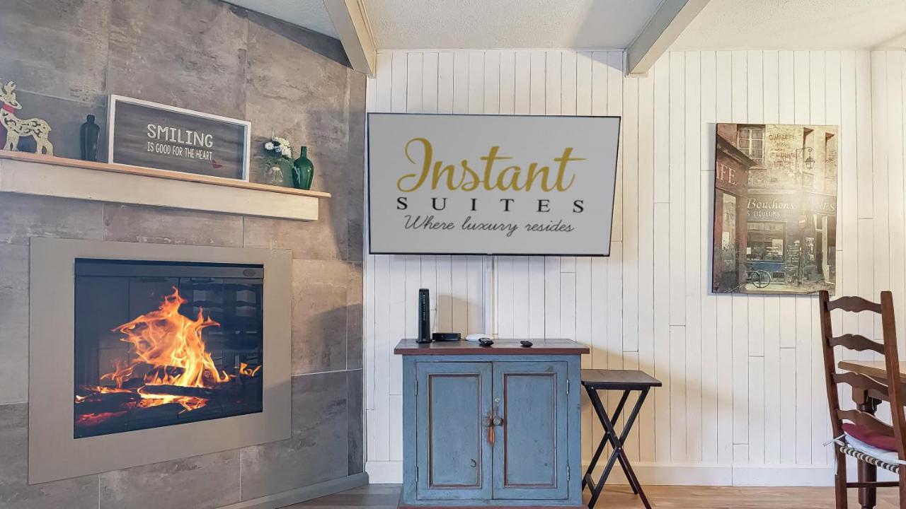 InstantSuites- The Mountain Lake house