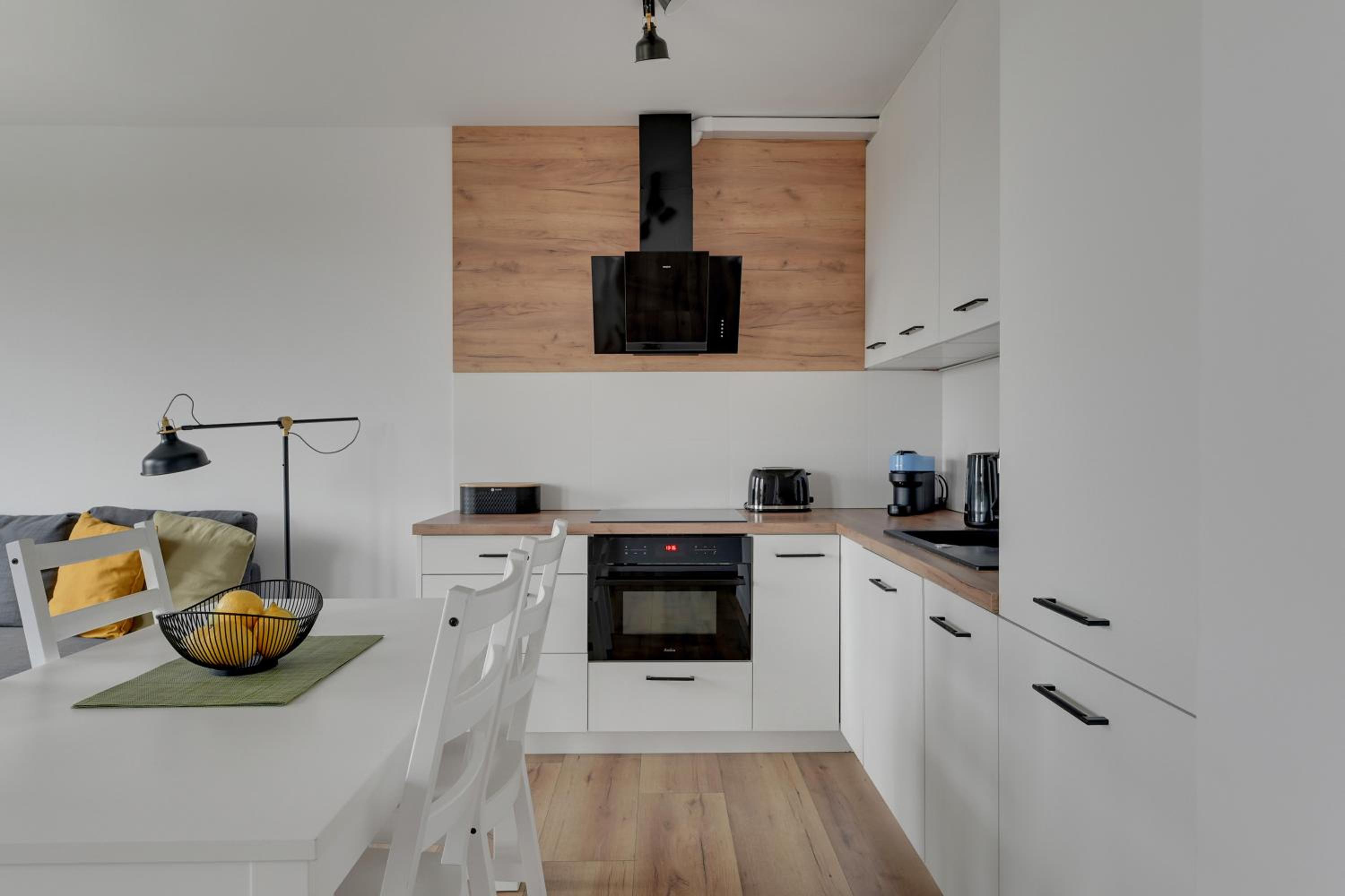 Baltic Seaside Letnica Apartments with Parking by Lion Apartments