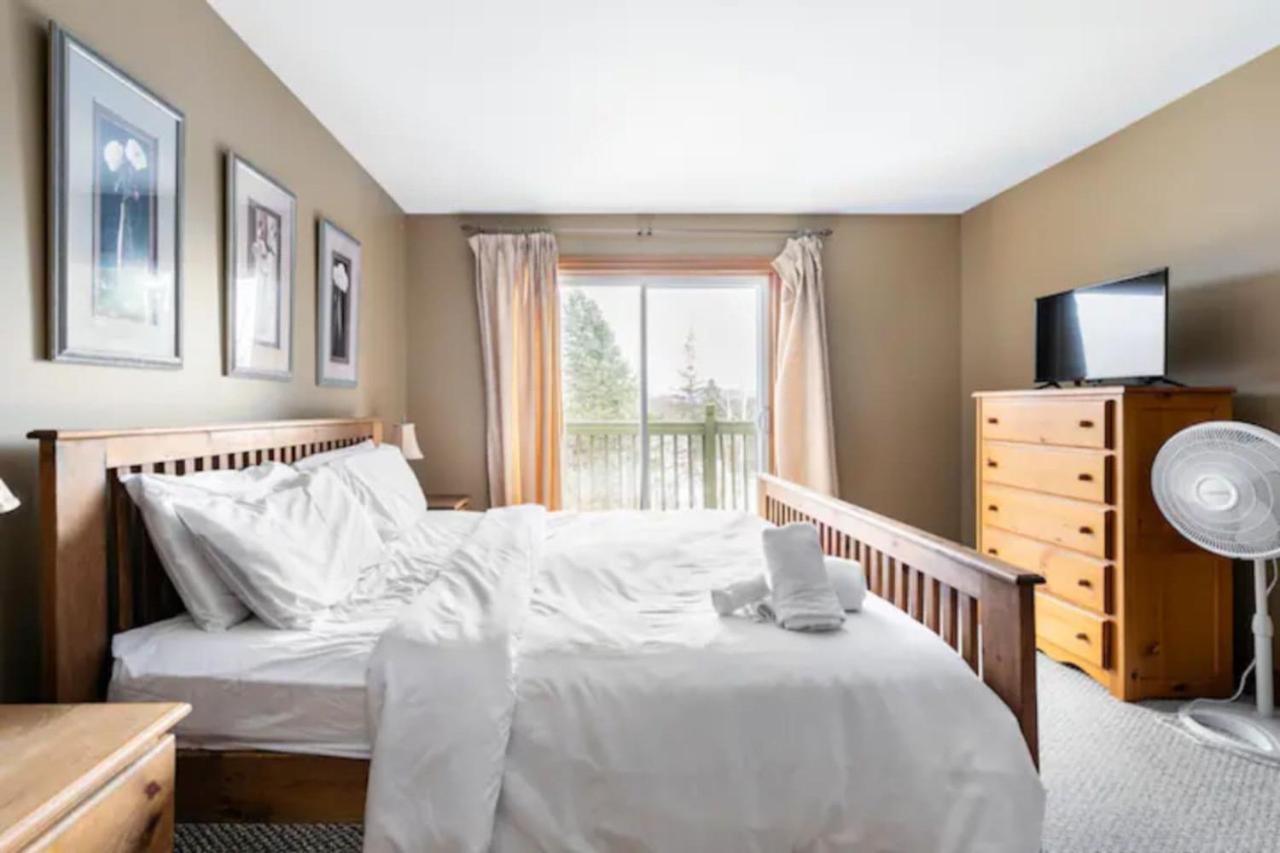 Mont Tremblant Bliss - Luxury Ski-Golf Retreat by Instant Suites