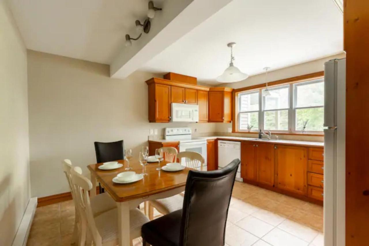 Mont Tremblant Bliss - Luxury Ski-Golf Retreat by Instant Suites