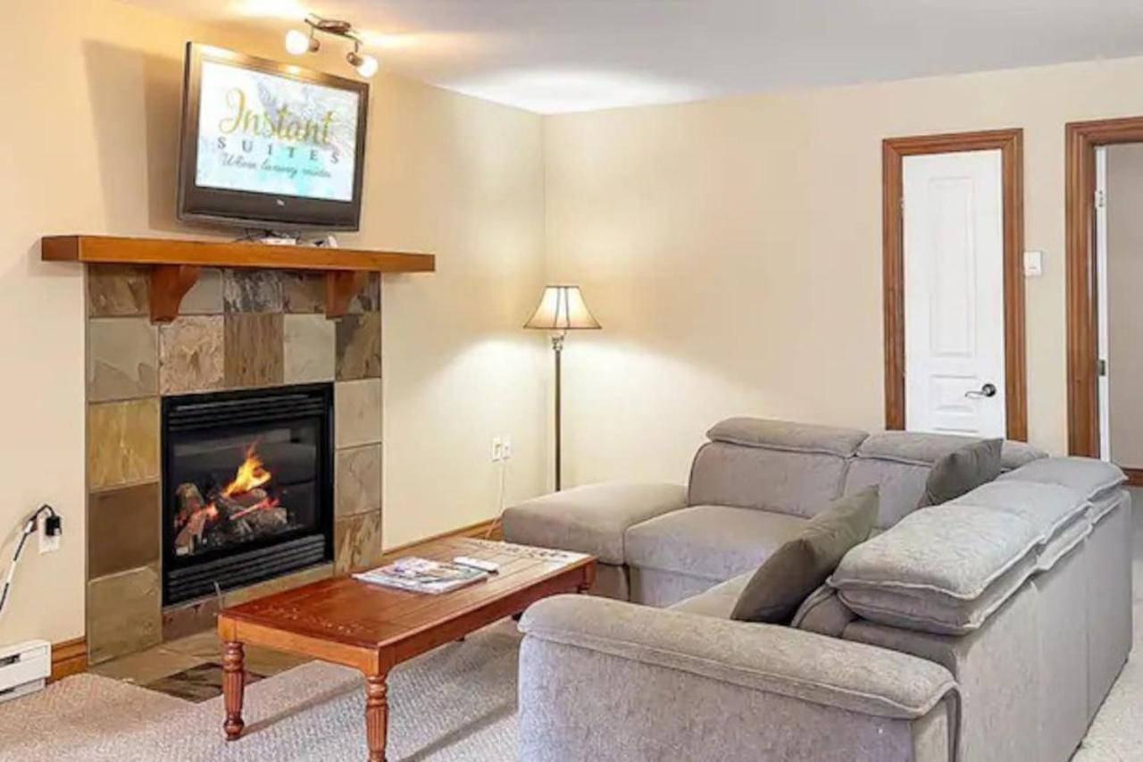 Mont Tremblant Bliss - Luxury Ski-Golf Retreat by Instant Suites
