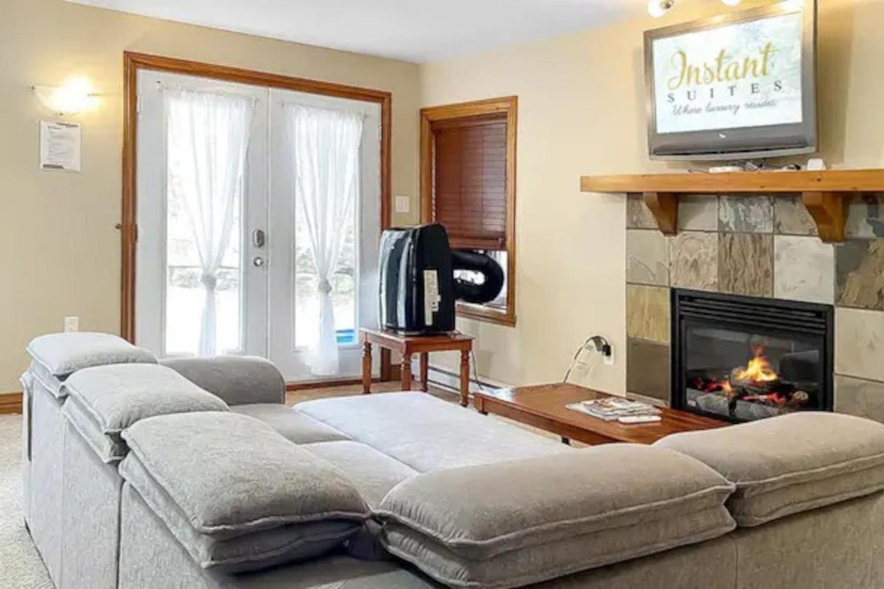 Mont Tremblant Bliss - Luxury Ski-Golf Retreat by Instant Suites
