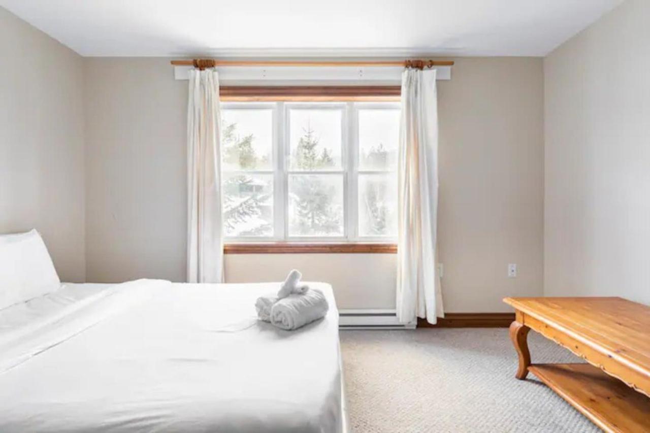 Mont Tremblant Bliss - Luxury Ski-Golf Retreat by Instant Suites