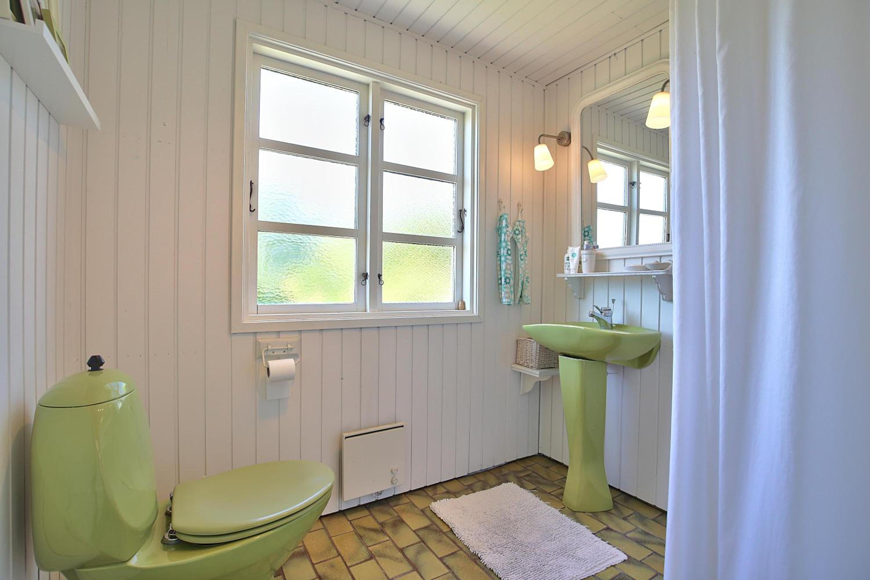 Nice Home In Ebeltoft With 2 Bedrooms view 4