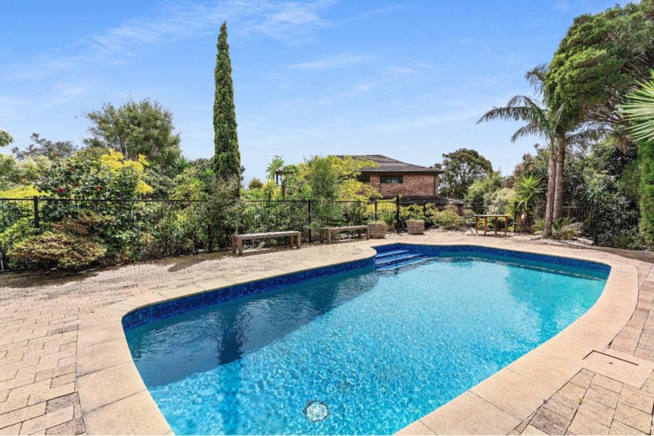 Vista, cliff top charm w Pool
