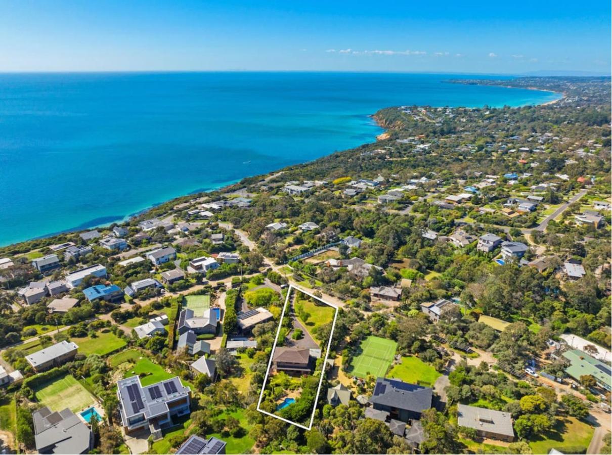 Vista, cliff top charm w Pool
